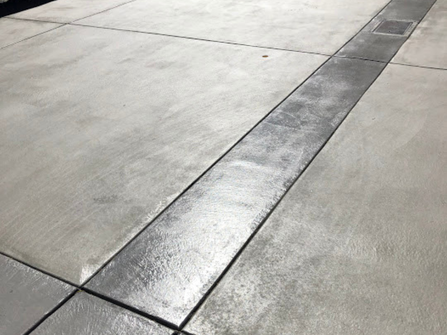 SmoothSawcuts Concrete